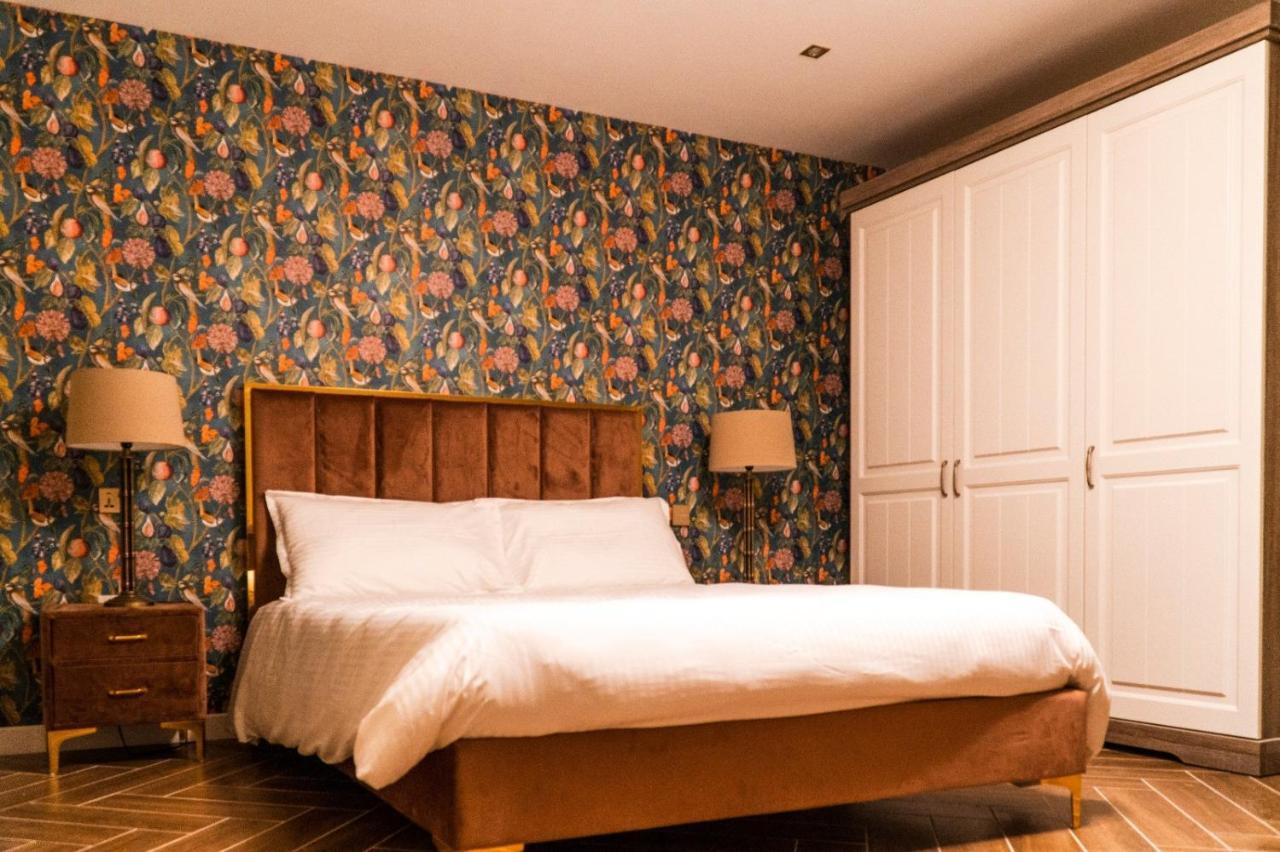 The Red Farm Relais & Spa Iklin Eksteriør bilde