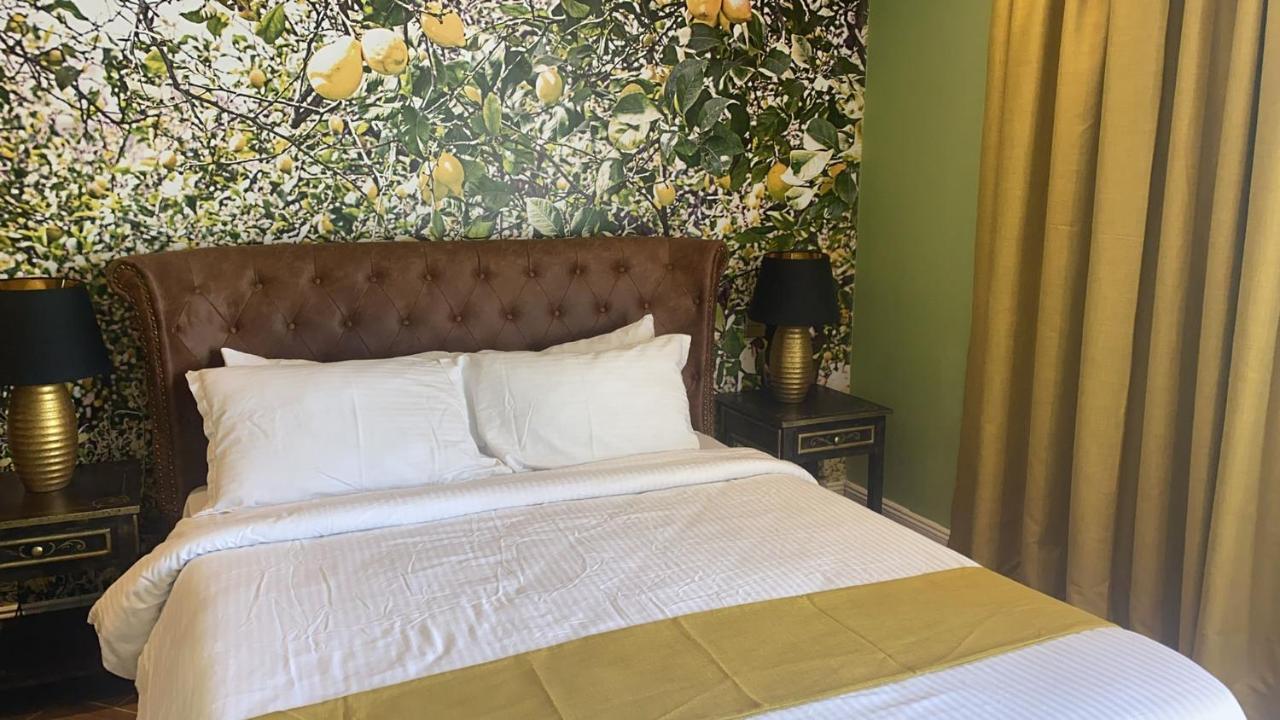 The Red Farm Relais & Spa Iklin Eksteriør bilde